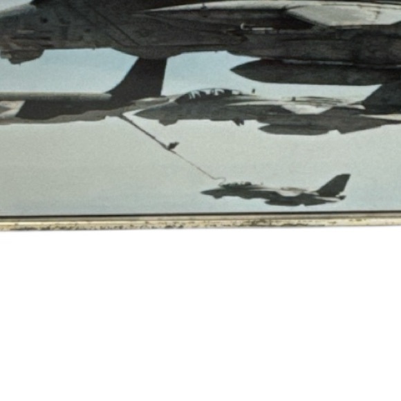 Operation Desert Shield 1990 Collectible Tin Limited Edition of Four - Picture 10 of 11